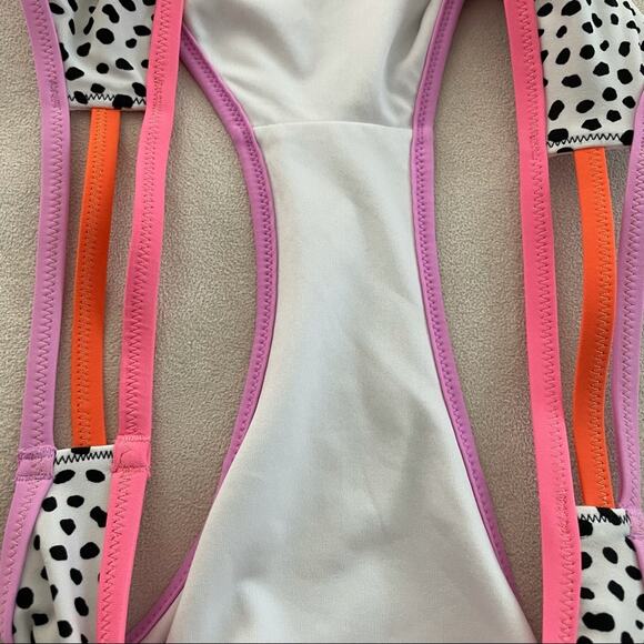 Victoria's Secret Sexy Triangle Cross Back Strappy Top Cheeky Bottom Bikini M/L - Picture 8 of 12